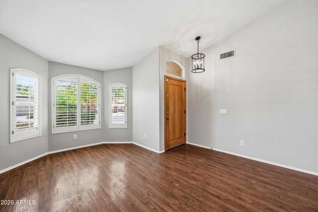 4512 E Mossman Road, Phoenix, AZ 85050