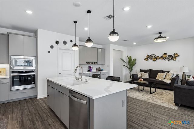 228 High Mesa Drive, Georgetown, TX 78628