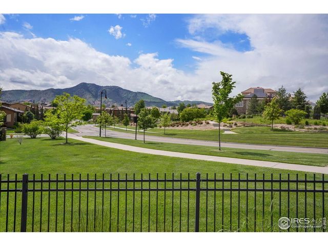 2353 S Juniper Way, Lakewood, CO 80228