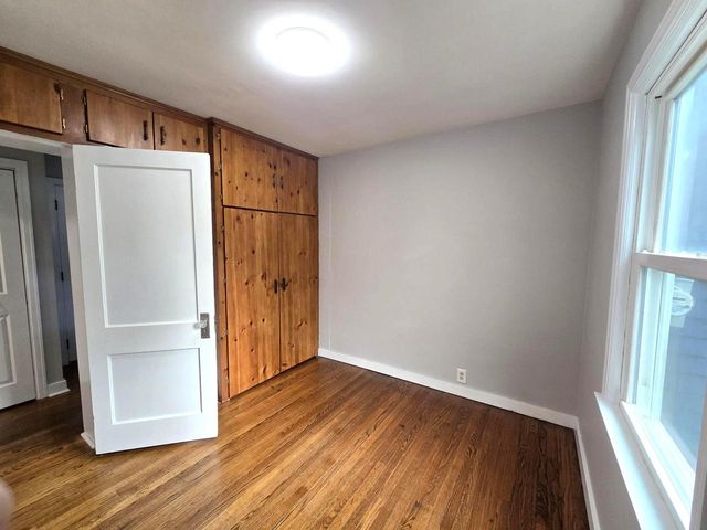 1705 S Calhoun ROAD, New Berlin, WI 53151