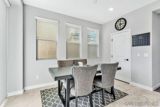 21512 Harmony Village Drive, Escondido, CA 92029