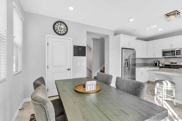 21512 Harmony Village Drive, Escondido, CA 92029