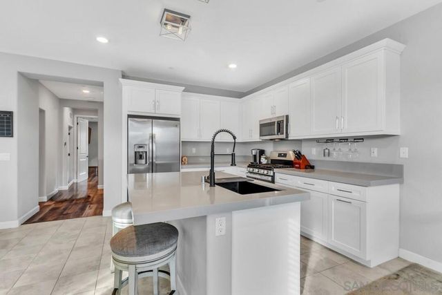 21512 Harmony Village Drive, Escondido, CA 92029