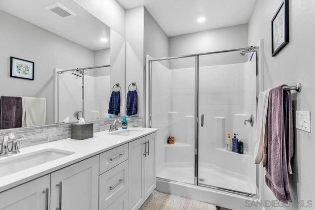 21512 Harmony Village Drive, Escondido, CA 92029