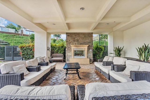 21512 Harmony Village Drive, Escondido, CA 92029