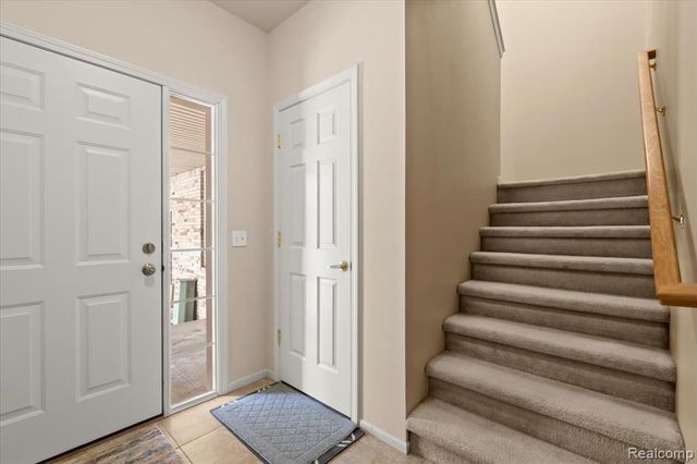 5901 High Point Court, Brighton, MI 48116