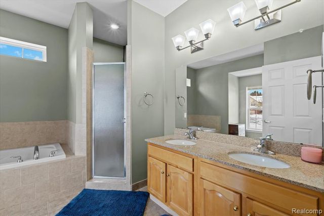 5901 High Point Court, Brighton, MI 48116