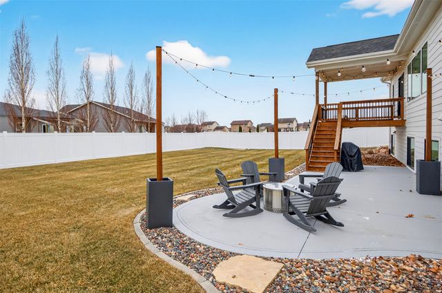 909 NW Mils Court, Ankeny, IA 50023