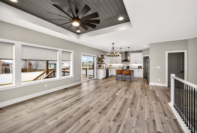 909 NW Mils Court, Ankeny, IA 50023