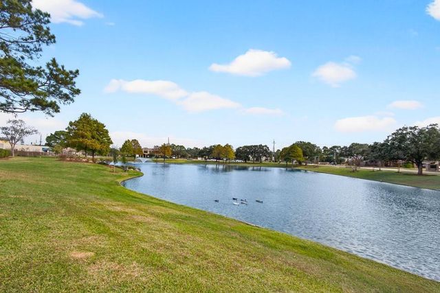 8815 Stoney Bend Drive, Spring, TX 77379