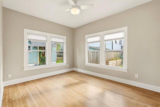 2223 Singleton Street, Houston, TX 77008