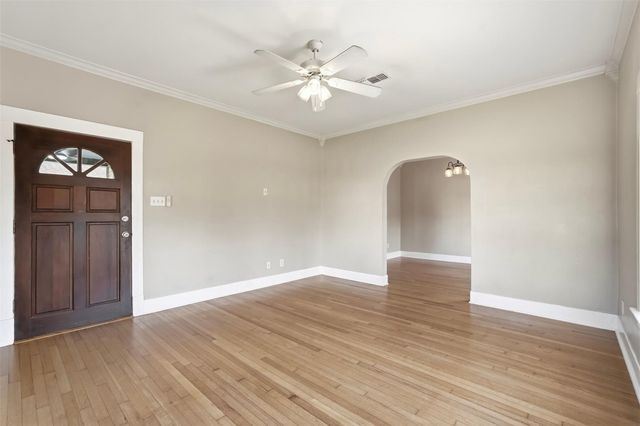 2223 Singleton Street, Houston, TX 77008