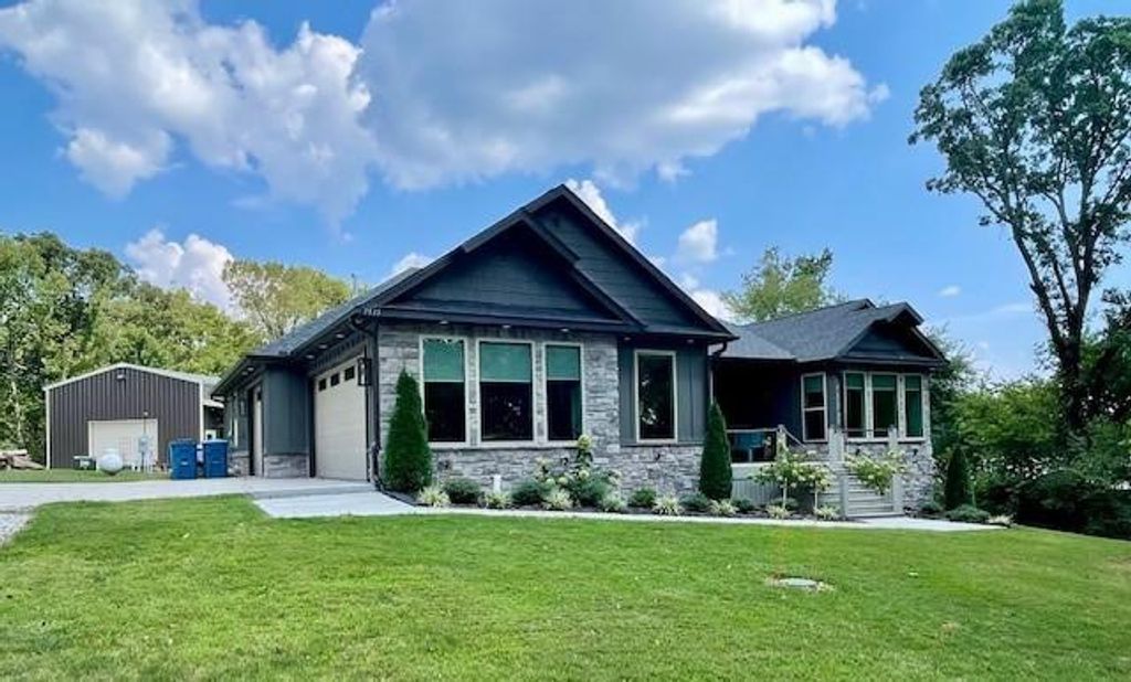 7515 Hutchens Road, Bentonville, AR 72713