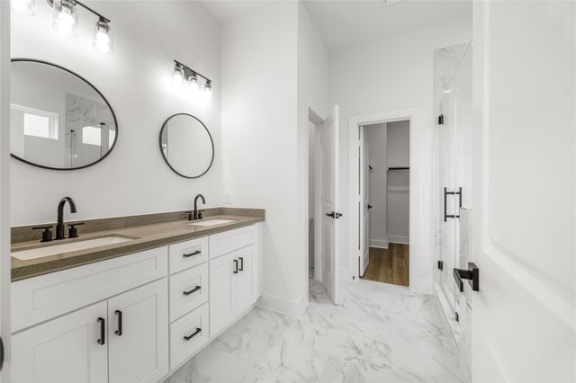 7901 Cora Street B, Houston, TX 77088