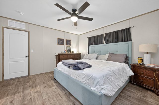 1375 Road 5735, Cleveland, TX 77327