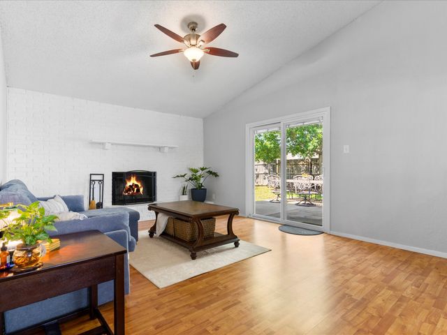 5900 Birchill Road, Watauga, TX 76148