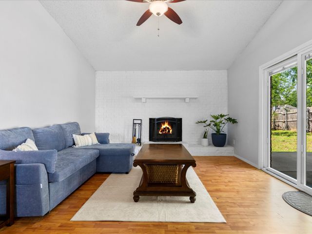 5900 Birchill Road, Watauga, TX 76148