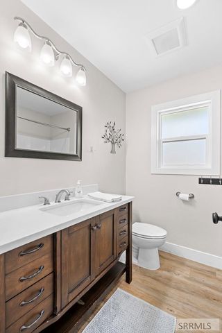 270 W Main Street, Rexburg, ID 83440
