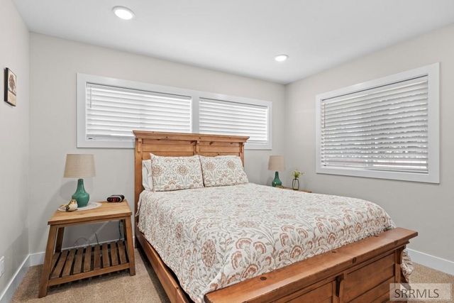 270 W Main Street, Rexburg, ID 83440