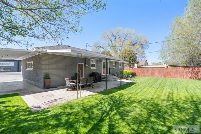 270 W Main Street, Rexburg, ID 83440