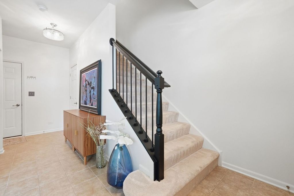 203 W Hyde Street, Arlington Heights, IL 60005 — photo 5