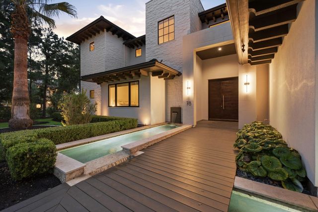 78 S Badger Lodge Circle, The Woodlands, TX 77389