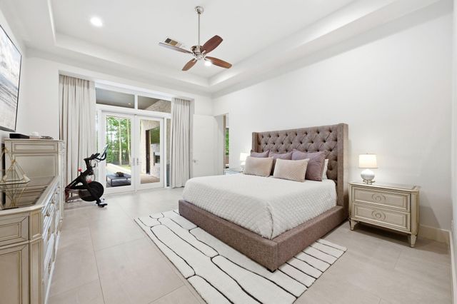 78 S Badger Lodge Circle, The Woodlands, TX 77389