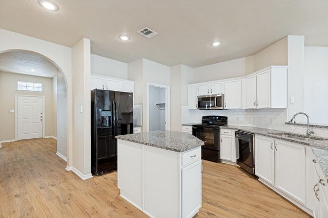 1504 Oakcrest Drive, Providence Village, TX 76227