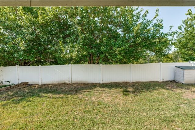 1504 Oakcrest Drive, Providence Village, TX 76227