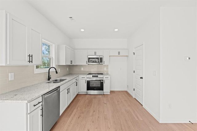 97 Carroll Circle, Carrollton, GA 30117