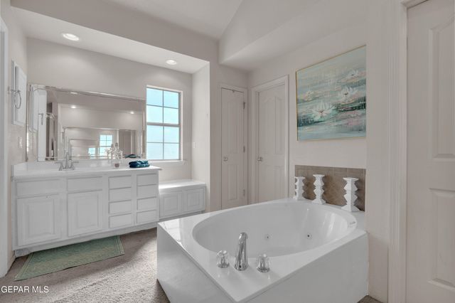 1908 SUN CHARIOT Street, El Paso, TX 79938