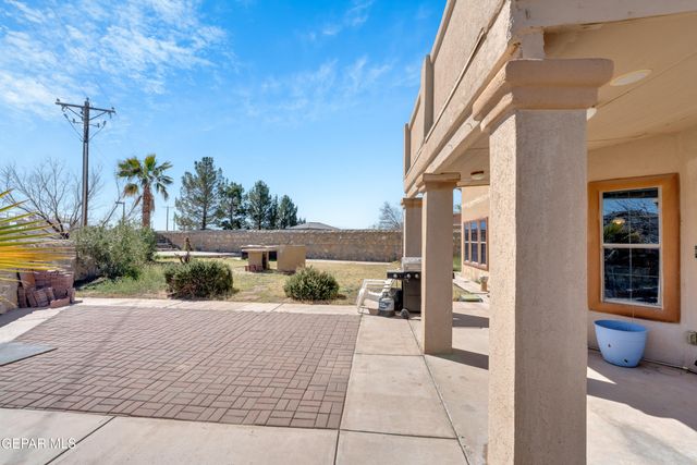 1908 SUN CHARIOT Street, El Paso, TX 79938