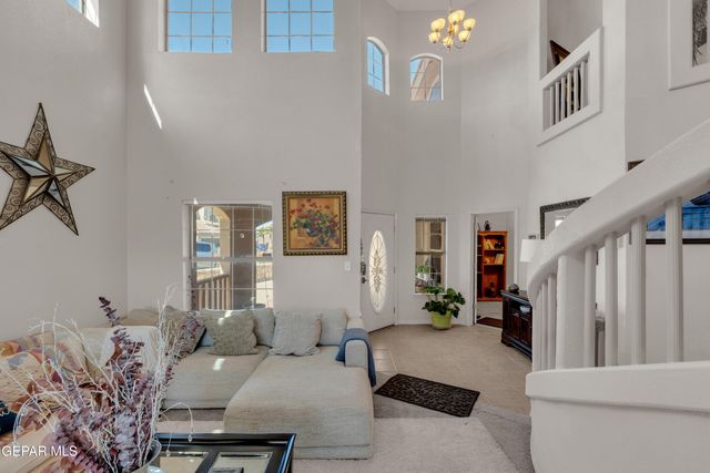 1908 SUN CHARIOT Street, El Paso, TX 79938