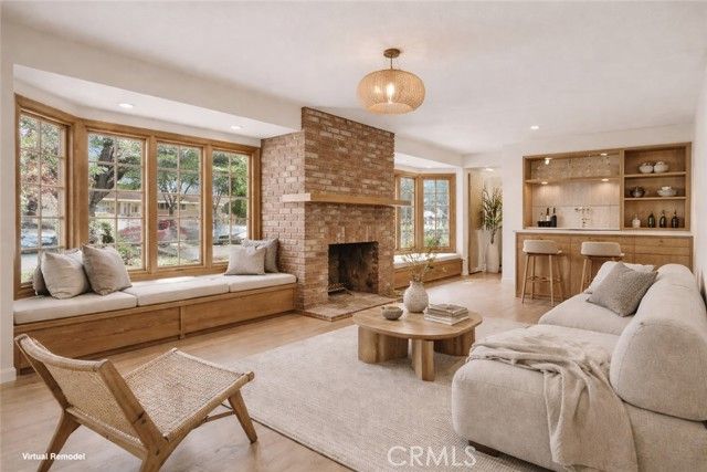 1534 Wallace, Simi Valley, CA 93065