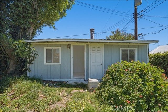 1534 Wallace, Simi Valley, CA 93065