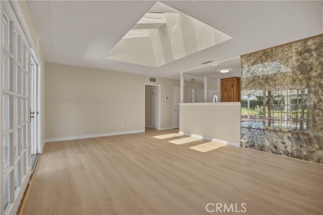 1534 Wallace, Simi Valley, CA 93065