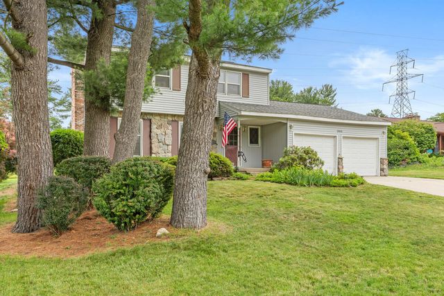 1365 Marwood Drive, Kentwood, MI 49508