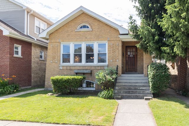 2815 W FITCH Avenue, Chicago, IL 60645
