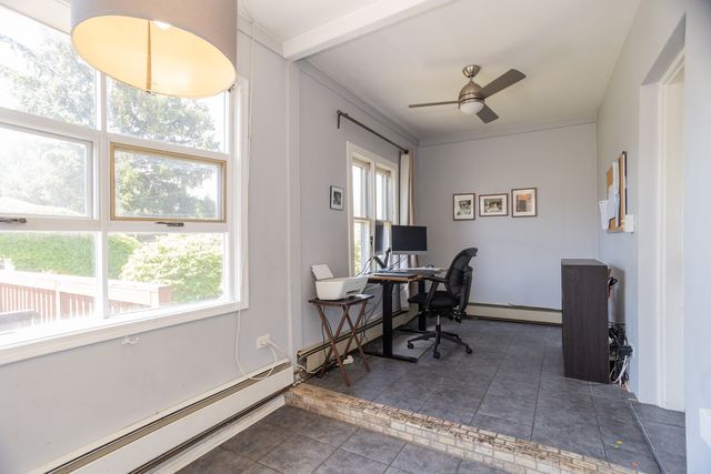 2815 W FITCH Avenue, Chicago, IL 60645