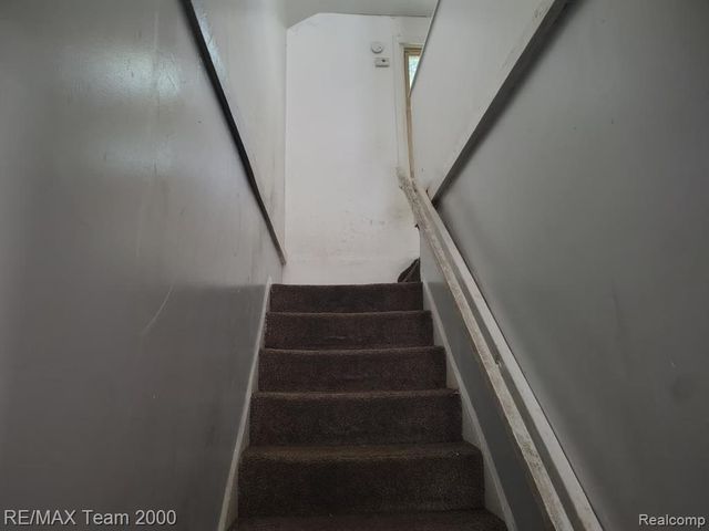 18475 Winthrop Street, Detroit, MI 48235