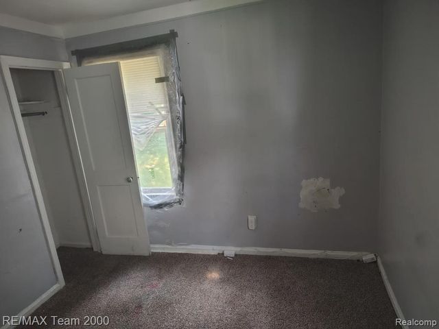 18475 Winthrop Street, Detroit, MI 48235