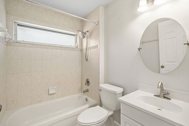 111 Meadow Woode Drive, Royal Palm Beach, FL 33411