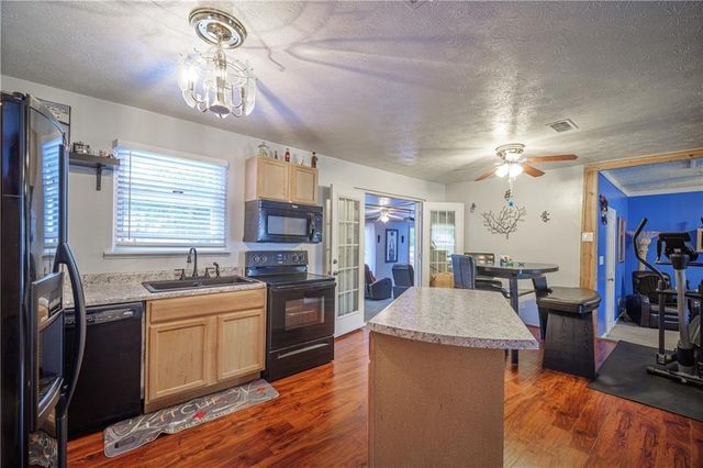 2818 Kensington Way, Rex, GA 30273