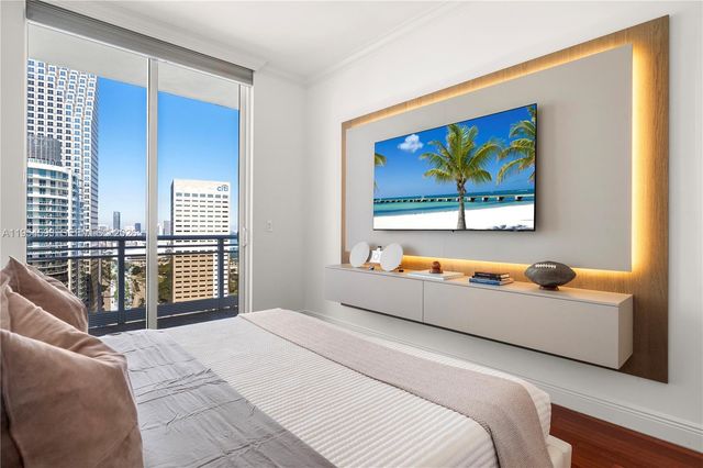 901 Brickell Key Blvd 3706, Miami, FL 33131