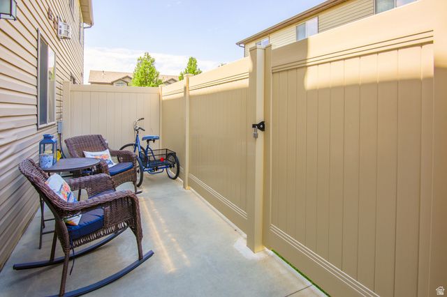 314 W 1950 N, Harrisville, UT 84414