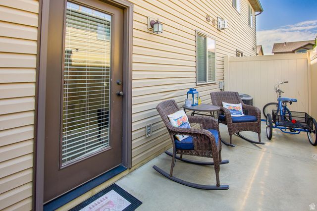 314 W 1950 N, Harrisville, UT 84414