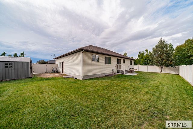 341 Oaktrail Drive, Rexburg, ID 83440