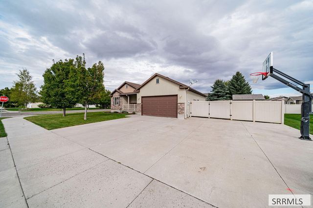 341 Oaktrail Drive, Rexburg, ID 83440