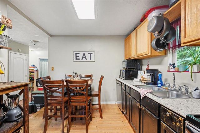 319 W Broadway Street, Griffin, GA 30223