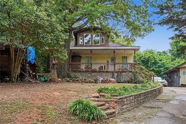 319 W Broadway Street, Griffin, GA 30223